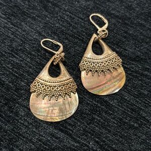 Silver (925) Bali Indonesia Mother of Pearl Hook Earrings